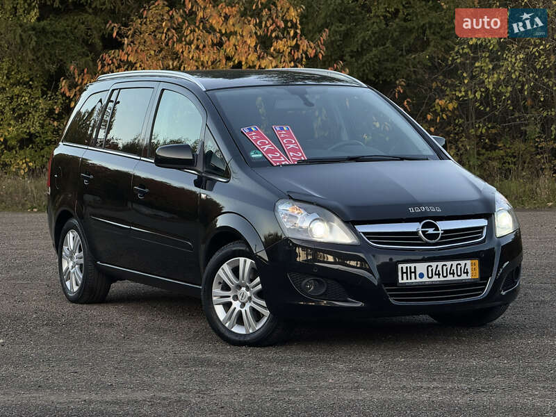Opel Zafira 2012