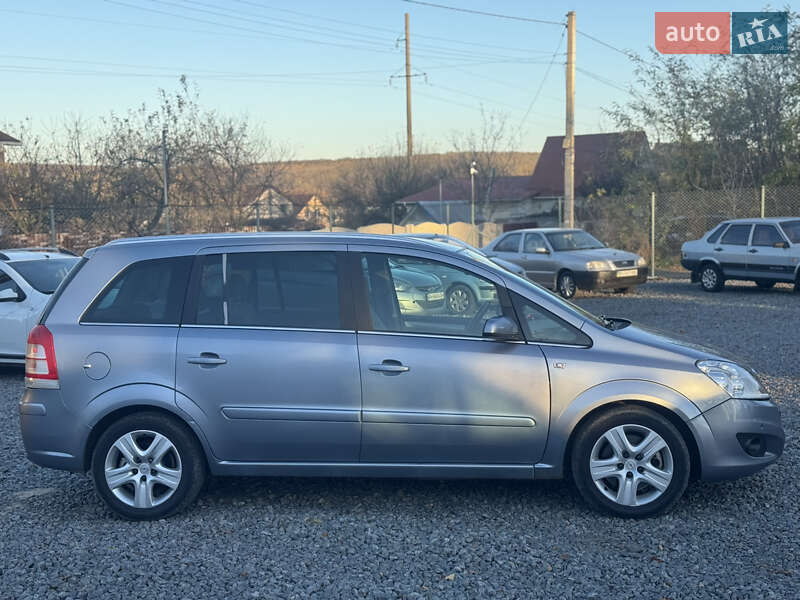 Мінівен Opel Zafira 2008 в Хмельницькому фото 7 Мінівен Opel Zafira 2008 в Хмельницькому