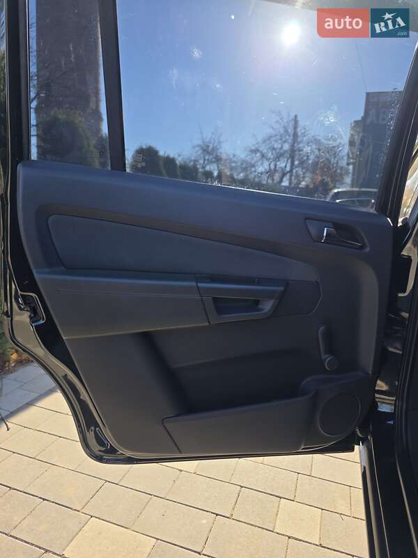 Минивэн Opel Zafira 2006 в Бучаче фото 9 Минивэн Opel Zafira 2006 в Бучаче