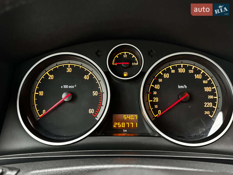 Минивэн Opel Zafira 2008 в Миргороде фото 46 Минивэн Opel Zafira 2008 в Миргороде