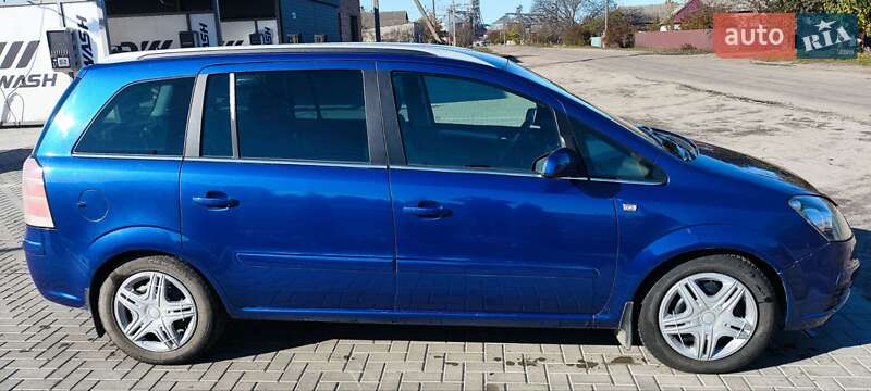 Минивэн Opel Zafira 2005 в Новоукраинке фото 25 Минивэн Opel Zafira 2005 в Новоукраинке