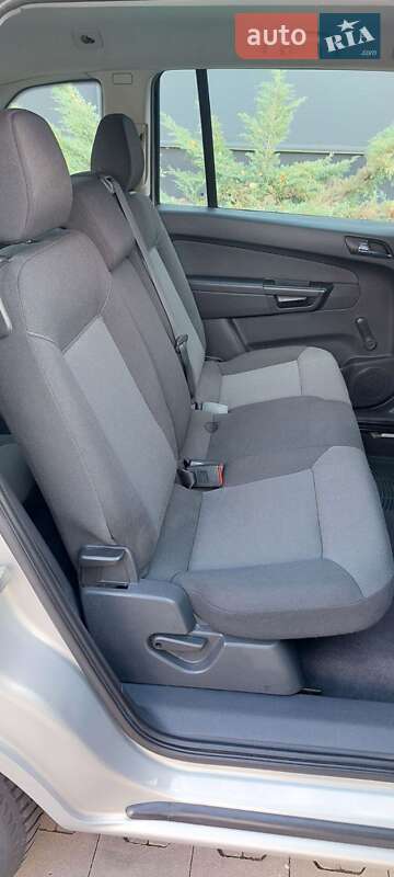 Минивэн Opel Zafira 2007 в Белой Церкви