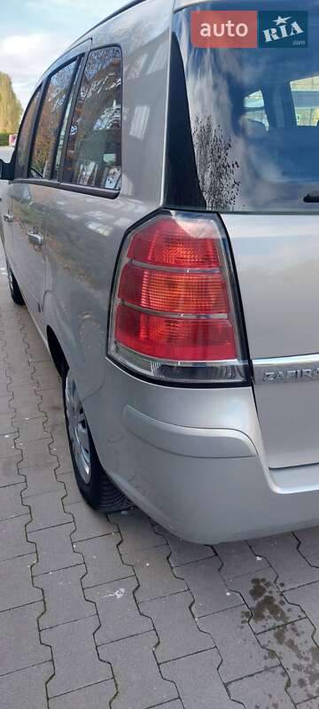 Минивэн Opel Zafira 2007 в Белой Церкви