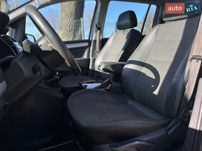 Мінівен Opel Zafira 2009 в Вінниці