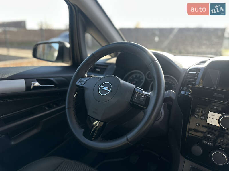 Мінівен Opel Zafira 2009 в Вінниці