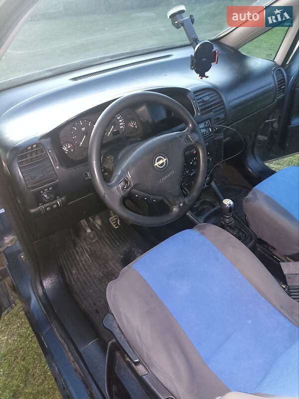 Минивэн Opel Zafira 2000 в Яворове фото 5 Минивэн Opel Zafira 2000 в Яворове