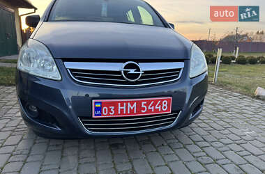 Минивэн Opel Zafira 2010 в Ковеле