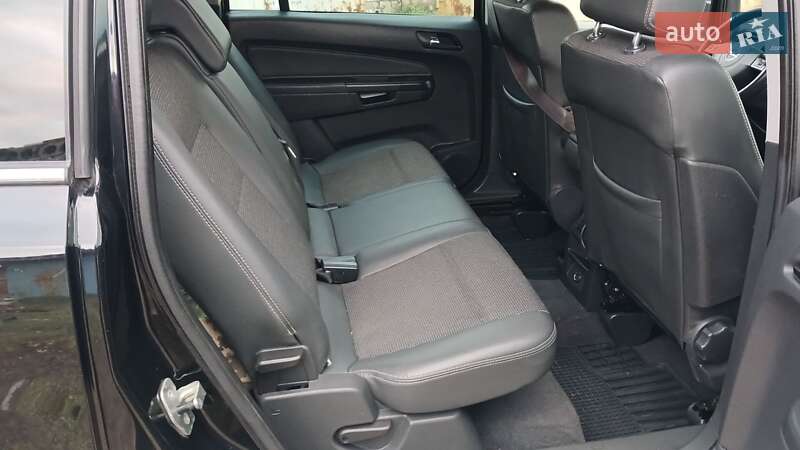 Минивэн Opel Zafira 2010 в Краматорске