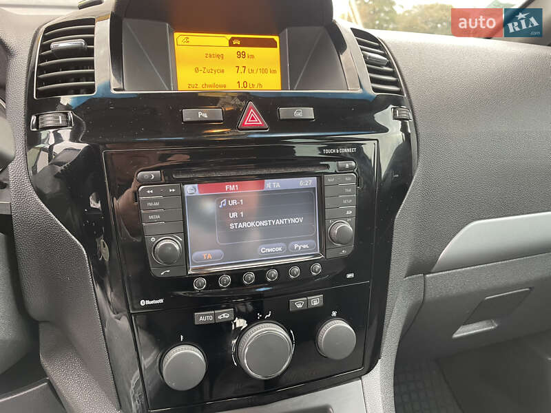 Минивэн Opel Zafira 2011 в Староконстантинове