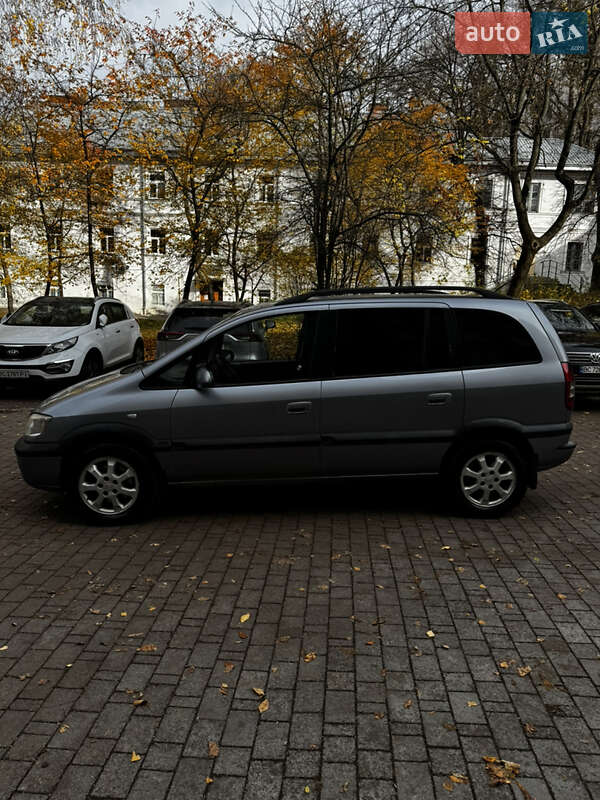 Минивэн Opel Zafira 2003 в Львове