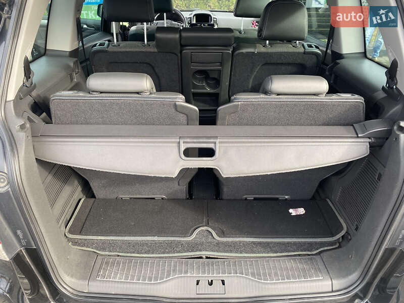 Минивэн Opel Zafira 2010 в Ивано-Франковске