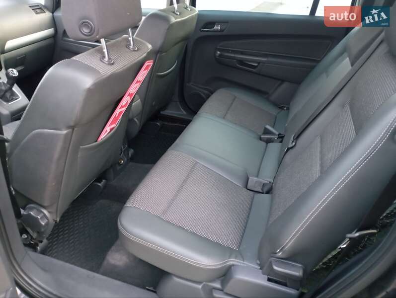 Мінівен Opel Zafira 2008 в Кам'янець-Подільському