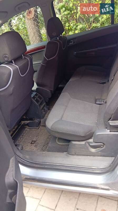 Минивэн Opel Zafira 2006 в Львове фото 2 Минивэн Opel Zafira 2006 в Львове