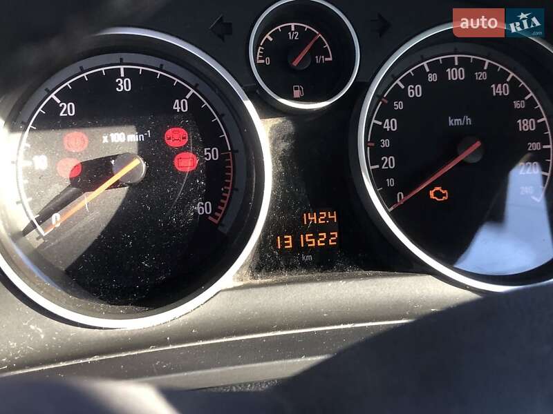 Минивэн Opel Zafira 2011 в Вознесенске фото 7 Минивэн Opel Zafira 2011 в Вознесенске