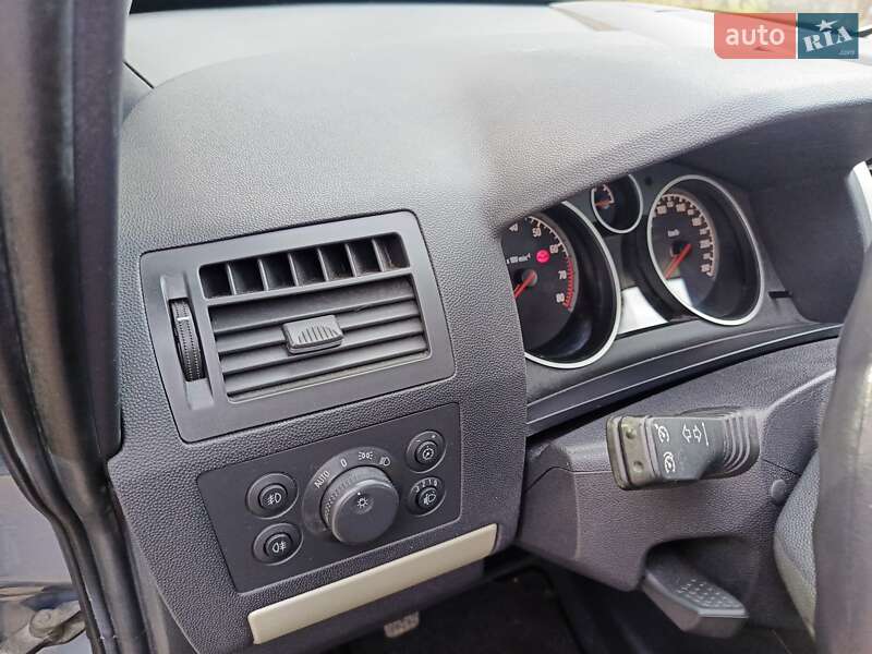 Мінівен Opel Zafira 2009 в Києві фото 21 Мінівен Opel Zafira 2009 в Києві