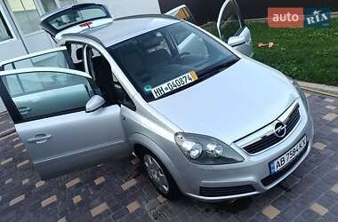 Минивэн Opel Zafira 2006 в Хмельнике