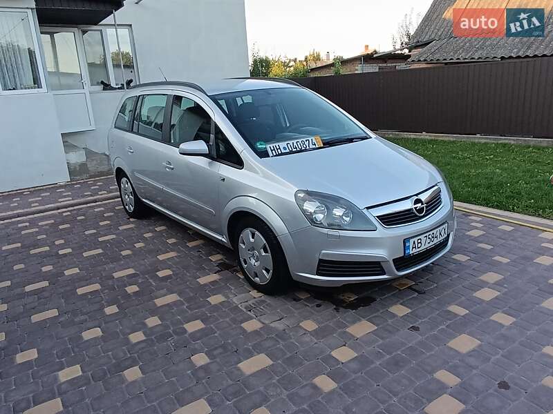 Минивэн Opel Zafira 2006 в Хмельнике