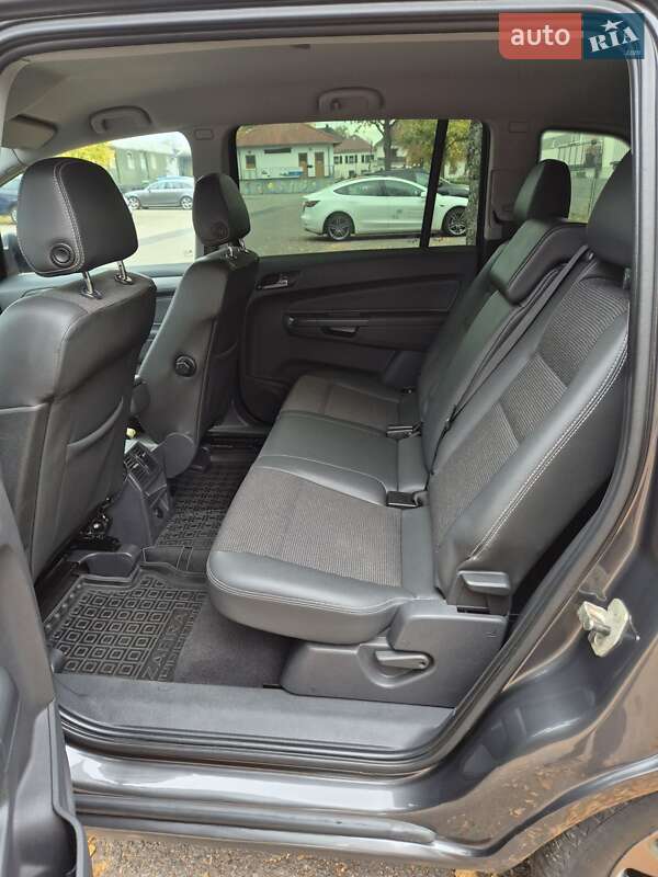 Минивэн Opel Zafira 2011 в Львове фото 29 Минивэн Opel Zafira 2011 в Львове