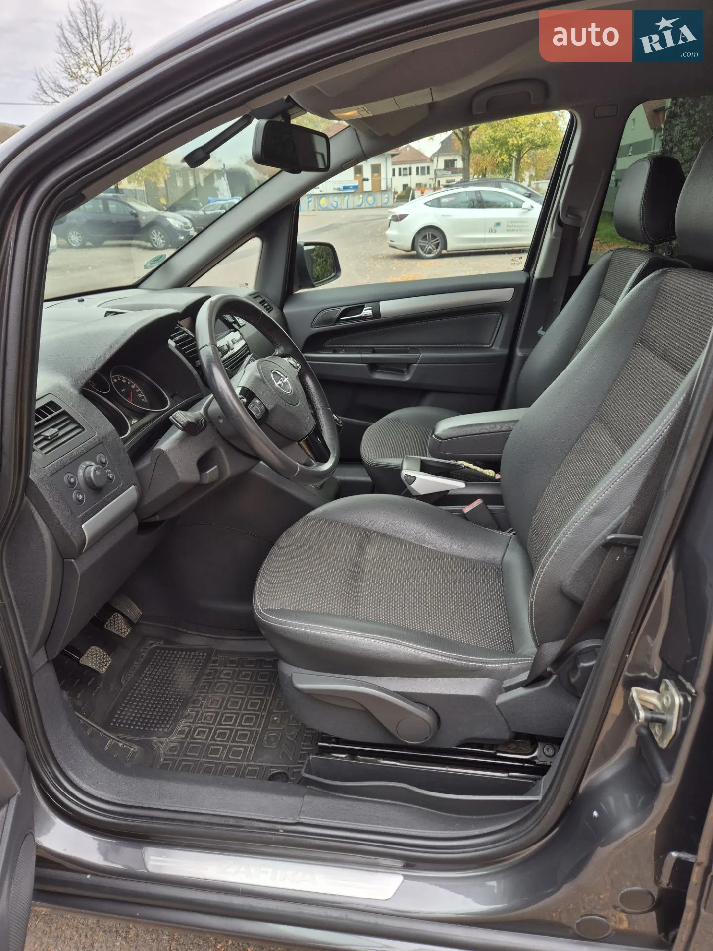 2011 Opel Zafira - мініатюра 20