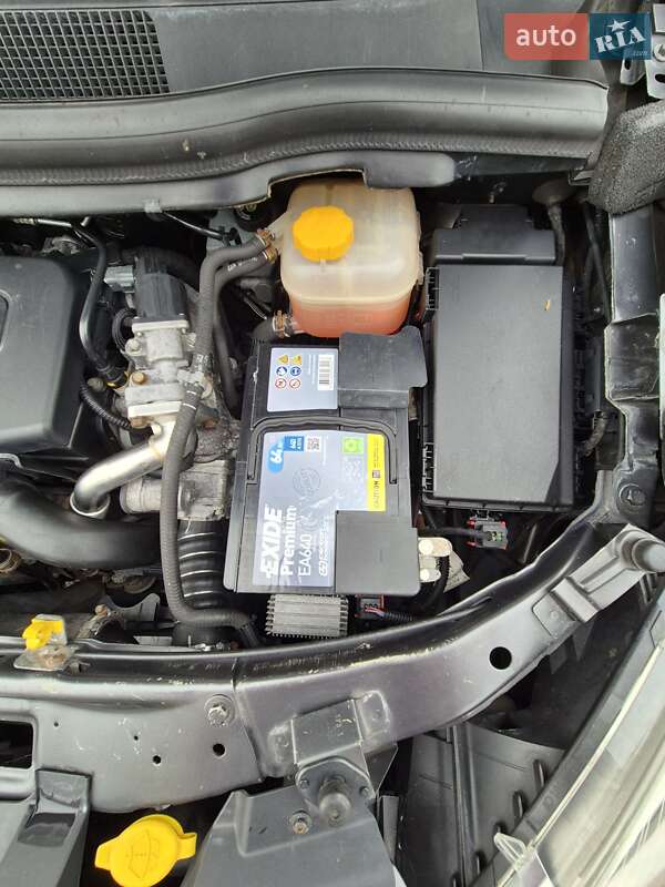 Минивэн Opel Zafira 2011 в Львове фото 55 Минивэн Opel Zafira 2011 в Львове