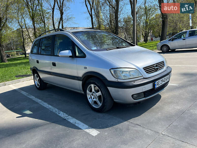 Минивэн Opel Zafira 2001 в Синельниково фото 5 Минивэн Opel Zafira 2001 в Синельниково