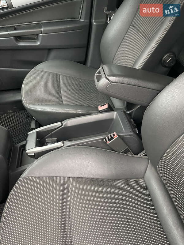 Минивэн Opel Zafira 2007 в Конотопе