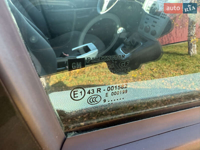 Минивэн Opel Zafira 2009 в Борисполе