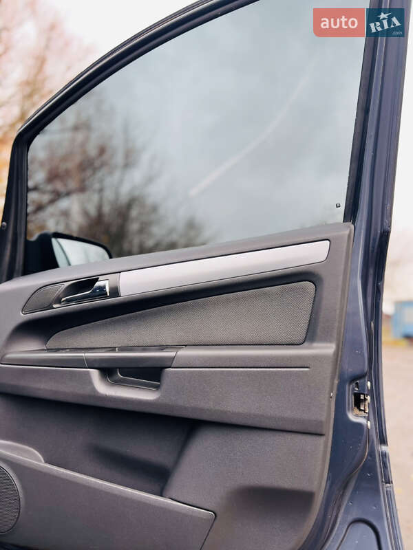 Минивэн Opel Zafira 2006 в Луцке фото 20 Минивэн Opel Zafira 2006 в Луцке