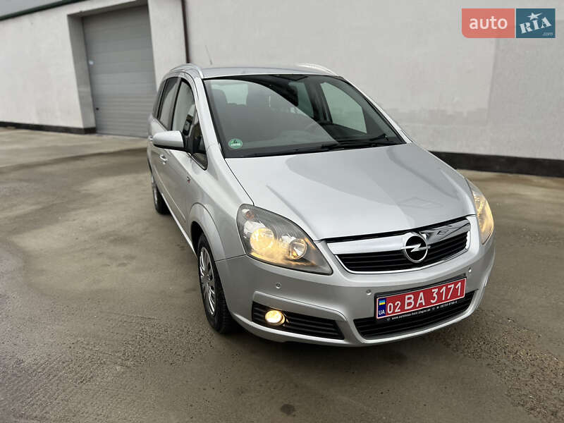 Минивэн Opel Zafira 2007 в Виннице