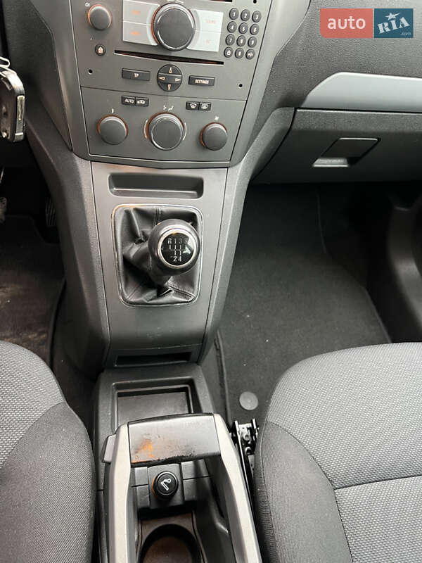 Минивэн Opel Zafira 2007 в Виннице