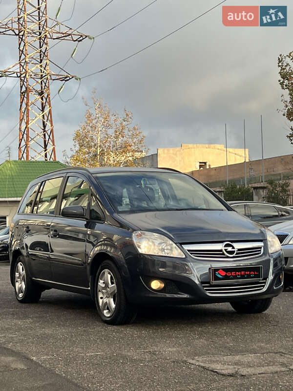 Минивэн Opel Zafira 2008 в Одессе фото 4 Минивэн Opel Zafira 2008 в Одессе