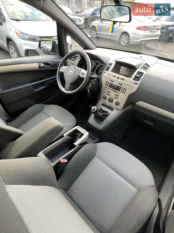 Минивэн Opel Zafira 2008 в Одессе фото 27 Минивэн Opel Zafira 2008 в Одессе