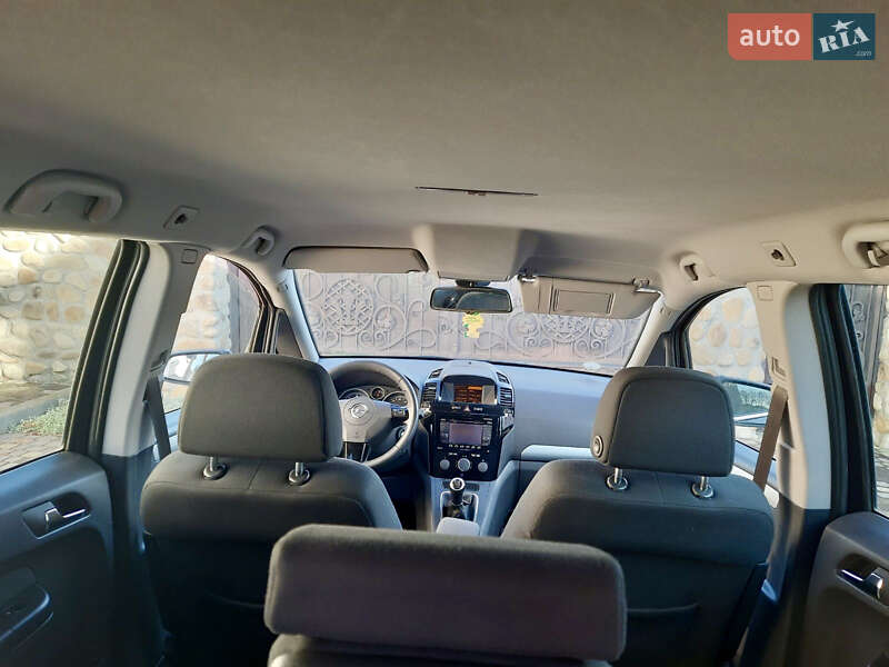 Минивэн Opel Zafira 2014 в Калуше