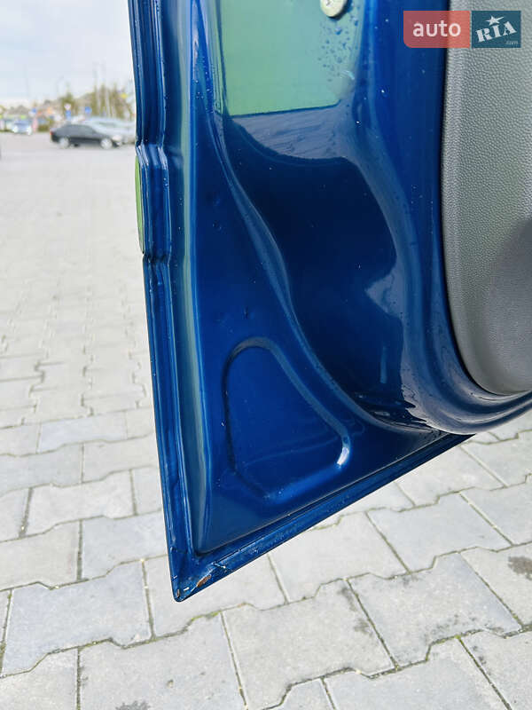 Мінівен Opel Zafira 2010 в Теребовлі