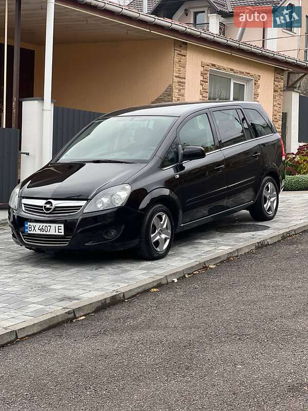 Opel Zafira 2011 Opel Zafira 2011