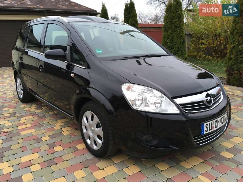 Минивэн Opel Zafira 2009 в Харькове