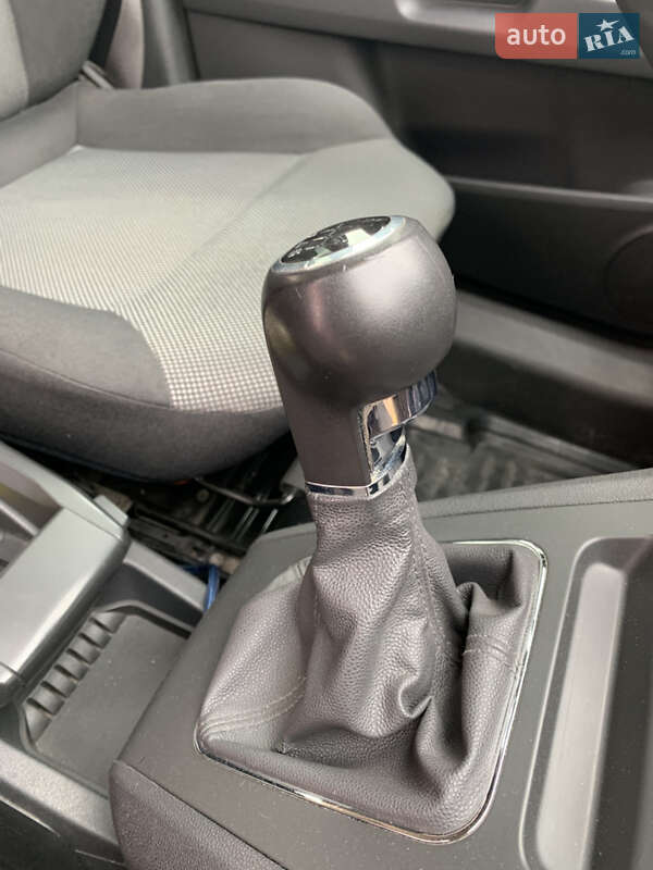 Минивэн Opel Zafira 2011 в Ровно