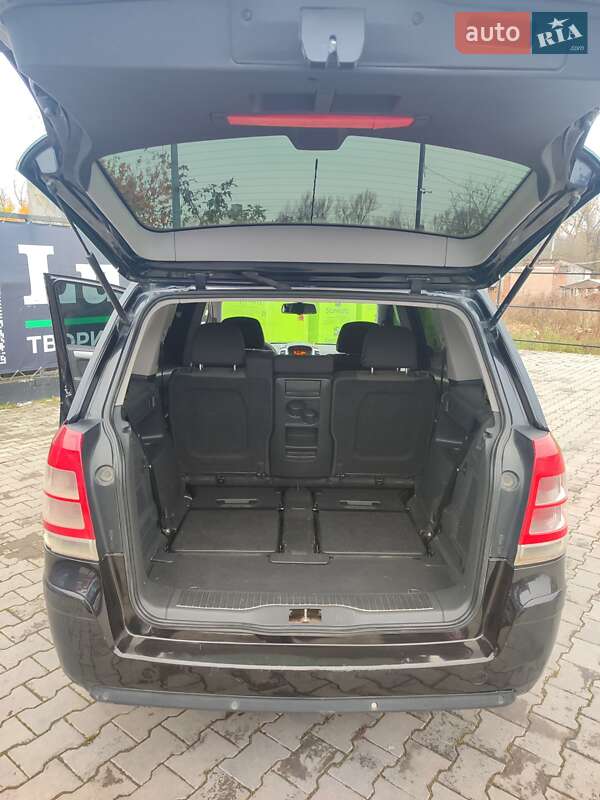 Минивэн Opel Zafira 2008 в Теребовле