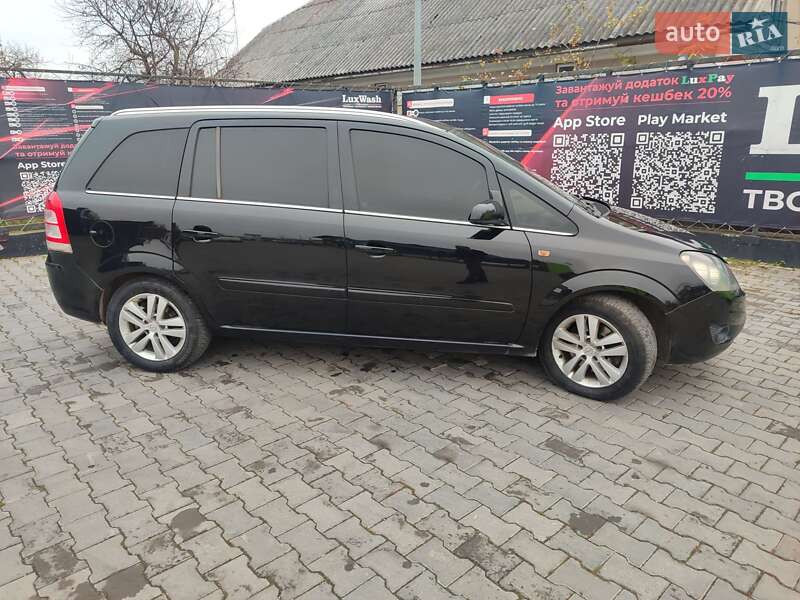 Минивэн Opel Zafira 2008 в Теребовле