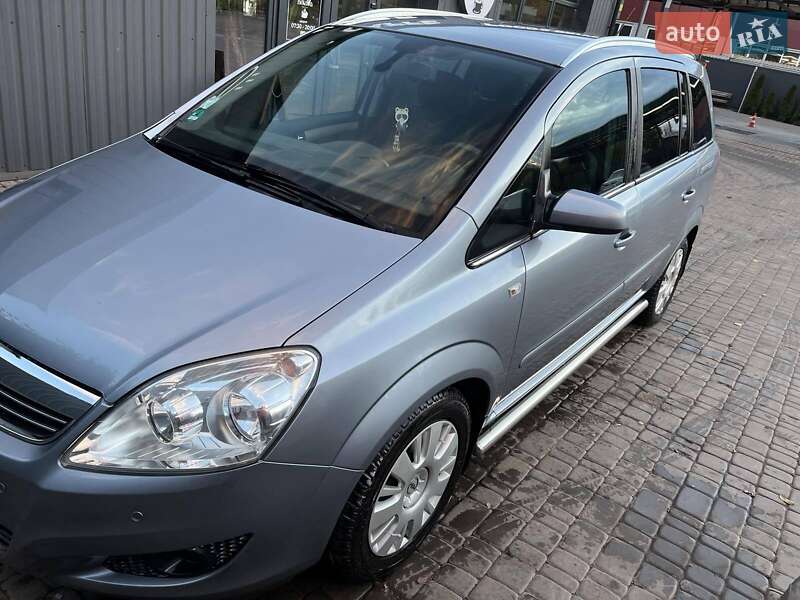 Мінівен Opel Zafira 2008 в Кривому Розі фото 4 Мінівен Opel Zafira 2008 в Кривому Розі