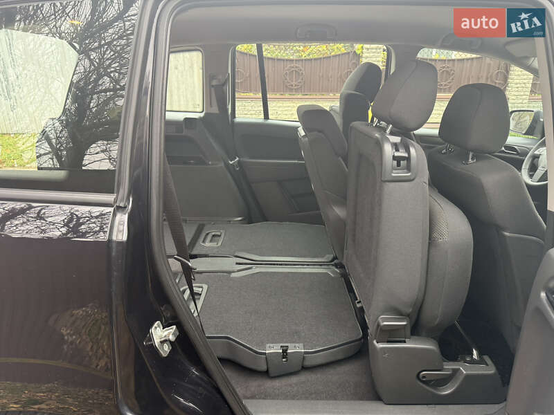 Минивэн Opel Zafira 2010 в Борисполе