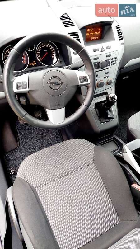Минивэн Opel Zafira 2009 в Ровно фото 18 Минивэн Opel Zafira 2009 в Ровно