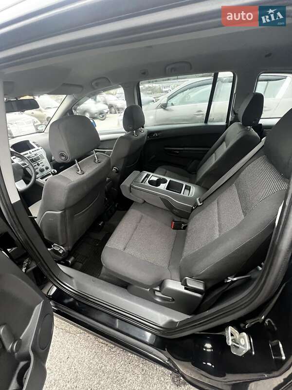 Минивэн Opel Zafira 2010 в Белой Церкви фото 12 Минивэн Opel Zafira 2010 в Белой Церкви