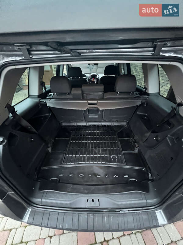 Минивэн Opel Zafira 2011 в Львове