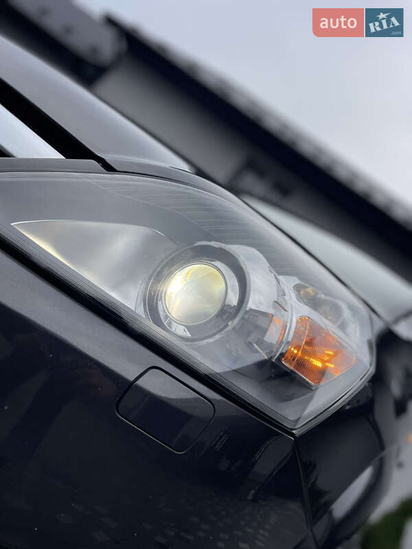 Мінівен Opel Zafira 2011 в Дрогобичі