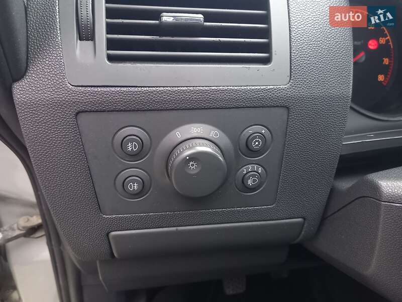 Минивэн Opel Zafira 2009 в Белой Церкви фото 11 Минивэн Opel Zafira 2009 в Белой Церкви