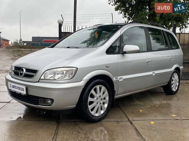 Мінівен Opel Zafira 2005 в Києві
