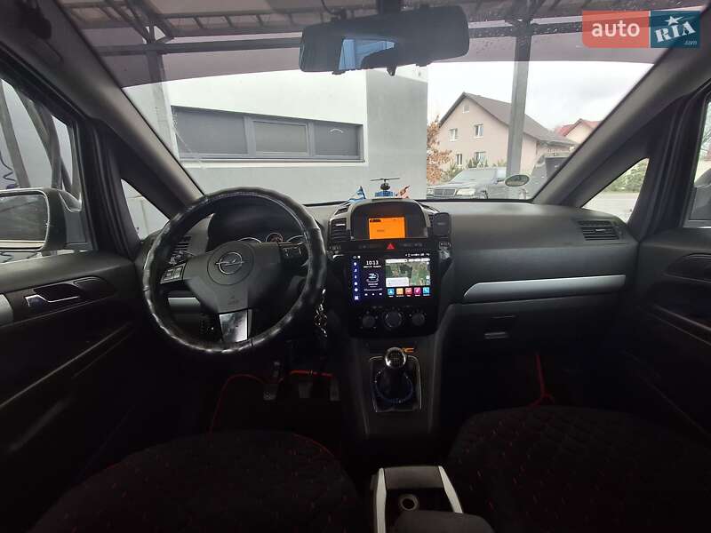 Мінівен Opel Zafira 2010 в Луцьку фото 2 Мінівен Opel Zafira 2010 в Луцьку