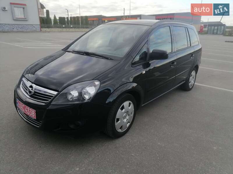 Мінівен Opel Zafira 2013 в Кропивницькому