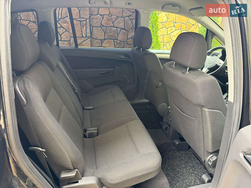 Минивэн Opel Zafira 2007 в Могилев-Подольске фото 14 Минивэн Opel Zafira 2007 в Могилев-Подольске